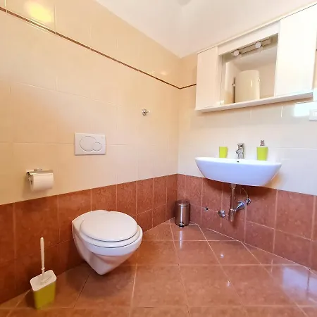 Appartement Belle Oasis à Novi Vinodolski Extérieur photo
